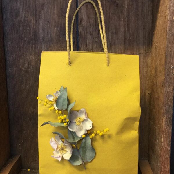 Dāvanu maisiņš ar sausziedēm 3,00