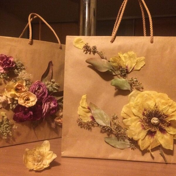 Dāvanu maisiņš ar sausziedēm 3,00