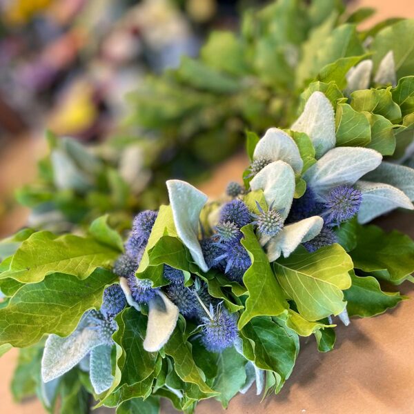 Vainags magnoliju lapu 20,00